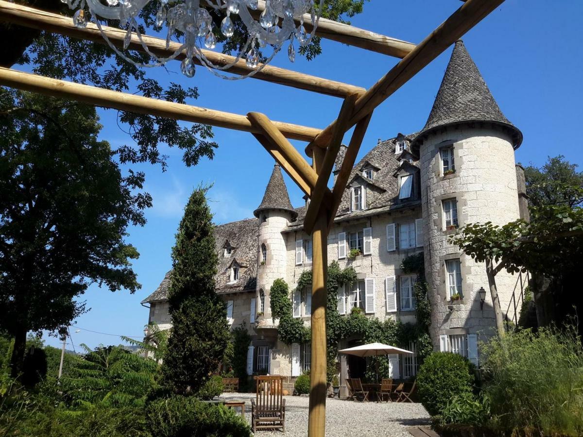 Chateau De Courbelimagne, Raulhac Dış mekan fotoğraf